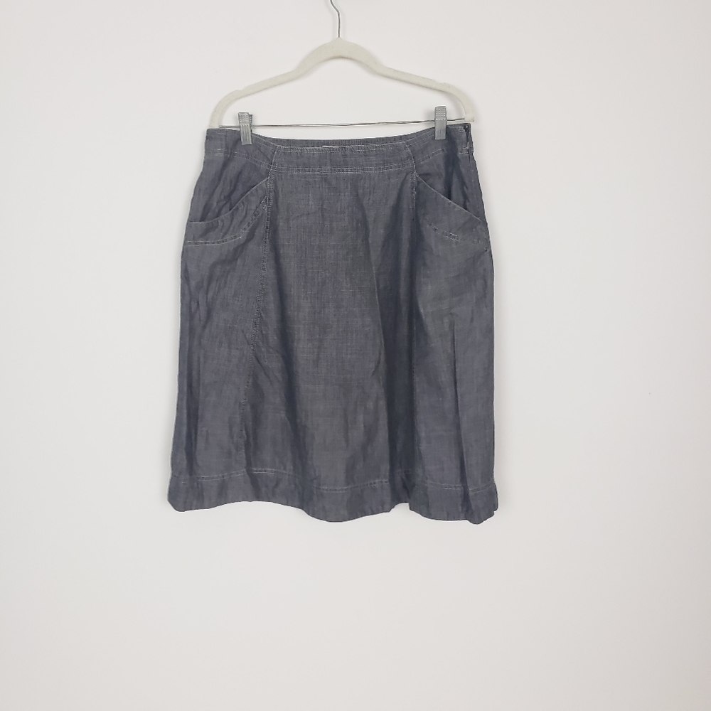 L.L BEAN Classic Fit Straight A Line Denim Skirt